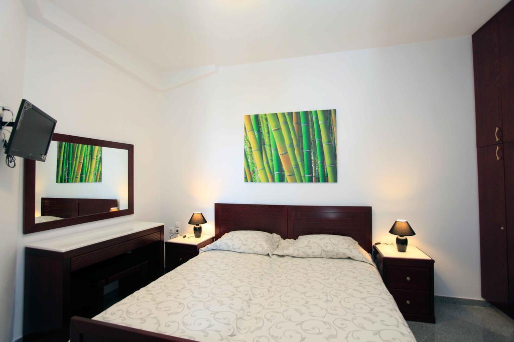 Stegadi Apartments Síkinos Zimmer foto